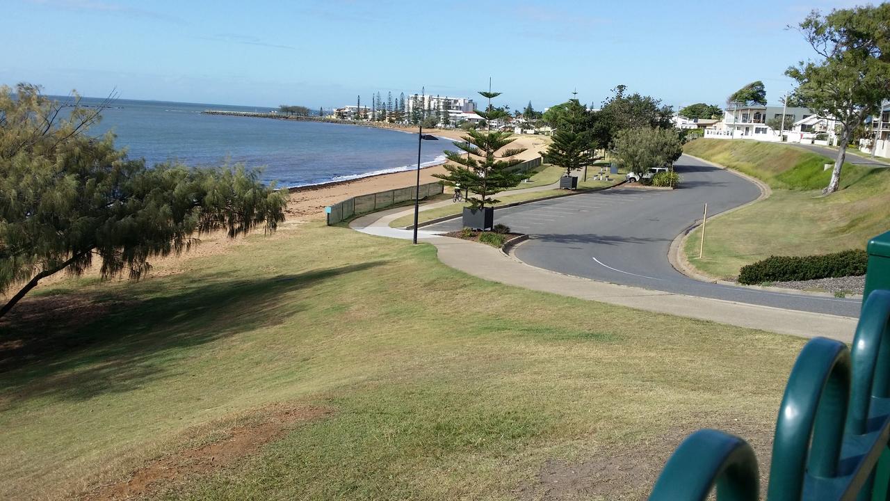 Scarborough Beach Break Holidays Bed & Breakfast Exterior photo